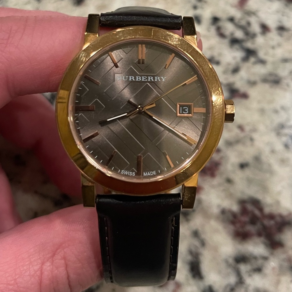 BURBERRY MEN'S WATCH- TAUPE CHECK PATTERN